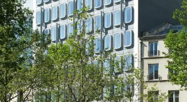 Renaissance Paris Republique Hotel
