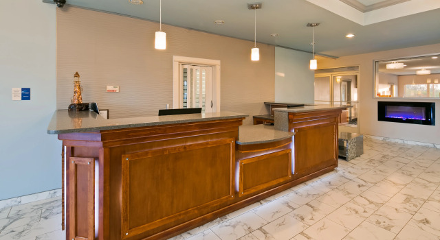 Lighthouse Suites Inn, Забронировать Отель Оушен-Шорс штат Вашингтон, рядом с Галерея Fusions