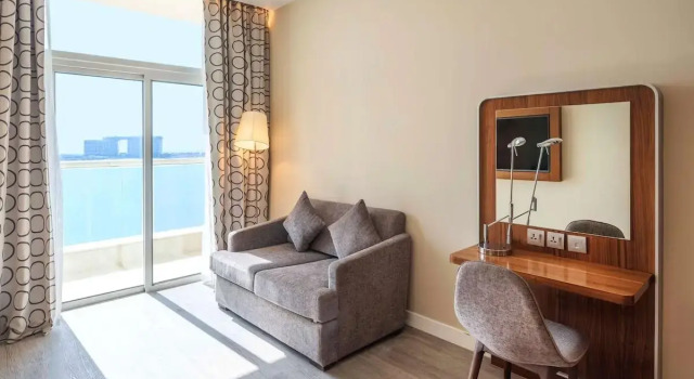 Двухместный люкс c 1 комнатой с видом на море Radisson Resort Ras Al Khaimah Marjan Island