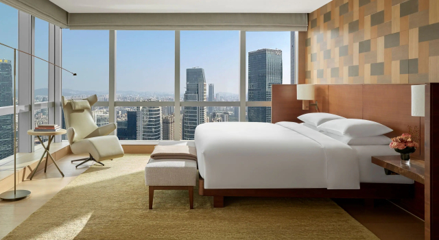 Двухместный люкс Executive with Skyline view Park Hyatt Guangzhou