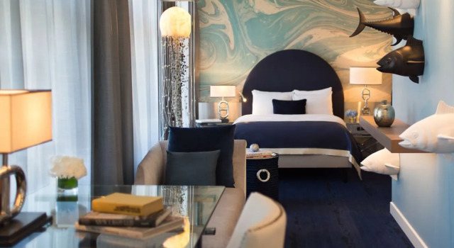 Люкс Renaissance с 2 комнатами Renaissance Hamburg Hotel
