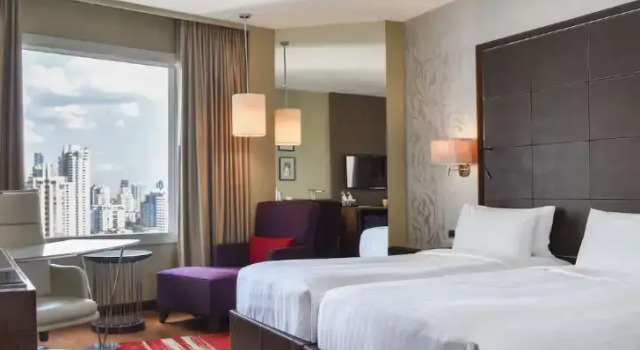 Двухместный номер для гостей с ограниченными возможностями Hilton Bangkok Grande Asoke