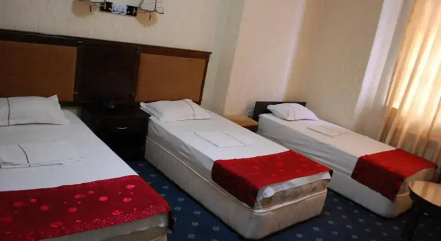 Dreier Zimmer Consul Hotel