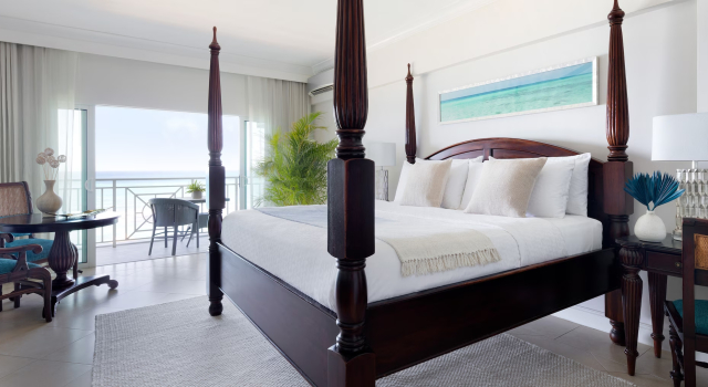 Двухместный номер Riviera Grande Luxe Sandals Ochi Beach Resort