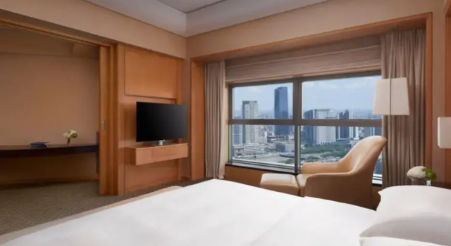 Двухместный люкс Executive Ningbo Marriott Hotel