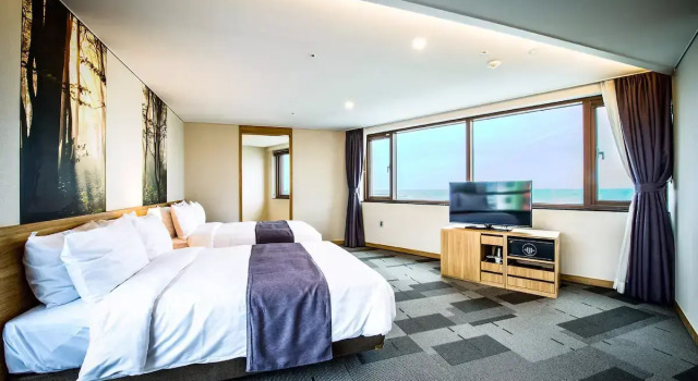Четырёхместный люкс Panorama Family Ocean Gloucester Hotel Hamdeok