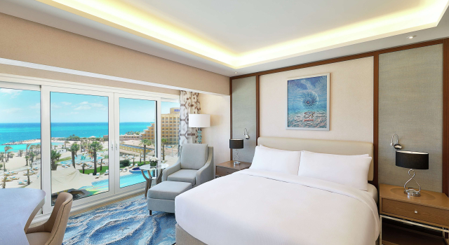 Двухместный номер Deluxe с видом на море Hilton Hurghada Plaza Hotel