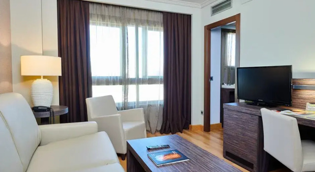 Двухместный полулюкс Gran Hotel Luna de Granada