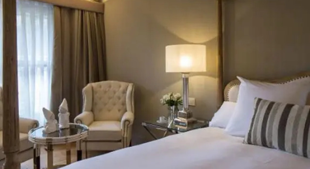 Двухместный полулюкс Water Puebloastur Eco Resort Hotel & Spa Gran Lujo