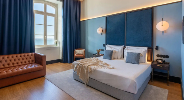 Двухместный полулюкс с видом на реку The Editory Riverside Hotel, an Historic Hotel