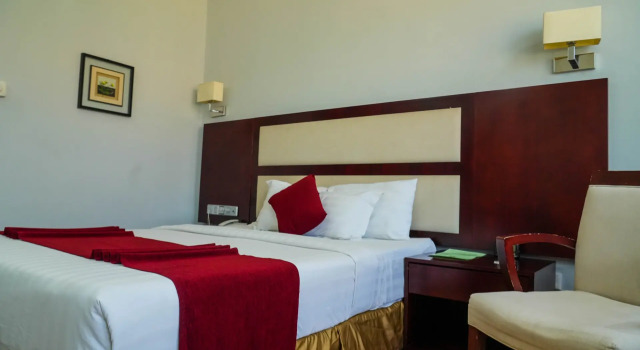 Emperor Suite Harmony Hotel