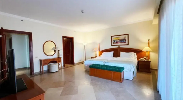 Люкс Aquarius The Cascades Golf Resort, Spa & Thalasso
