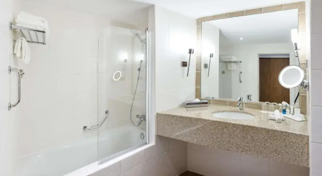 Двухместный номер Standard Radisson Blu Hotel Marseille Vieux Port