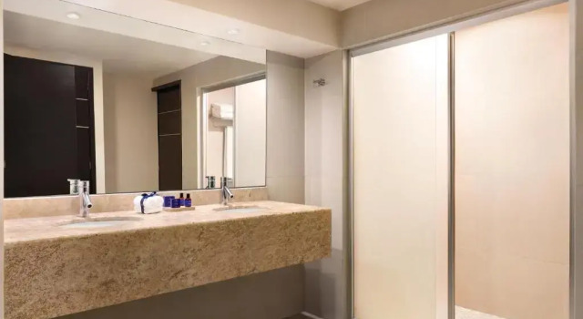 Четырёхместный люкс Standard Отель Seadust Cancun Family Resort