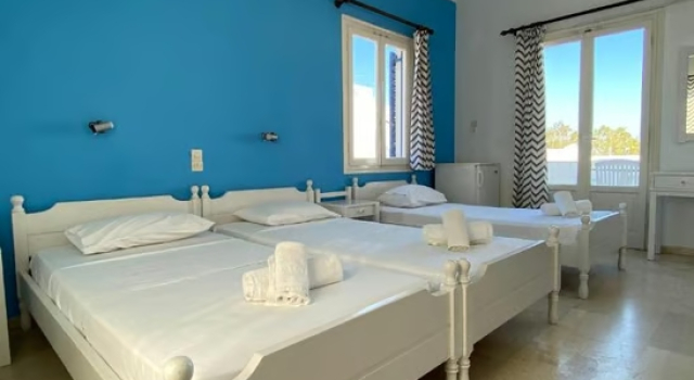 Standardowy trzyosobowy pokój Helliniko Hotel & Studios