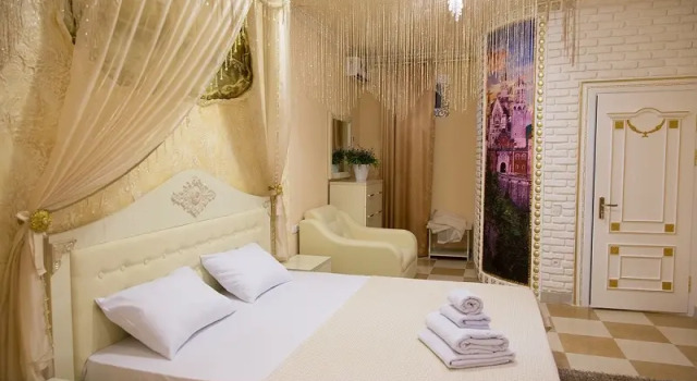 Hotel Indi-Anna, Varaa Hotelli Taškent Tashkent