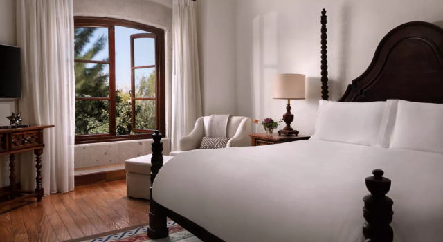 Четырёхместный люкс Colonial c 1 комнатой Rosewood San Miguel De Allende