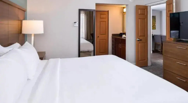 Люкс с двумя спальнями Staybridge Suites Indianapolis Downtown-Convention Center by IHG