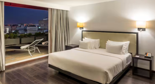 Люкс с террасой Hilton DoubleTree Guadalajara Centro Historico