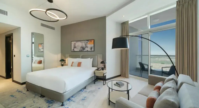Двухместный номер Spacious Damac Hills 2 Hotel, an Edge by Rotana Hotel
