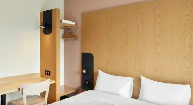 Двухместный номер для гостей с ограниченными возможностями B&B HOTEL Paris Romainville Noisy-le-Sec