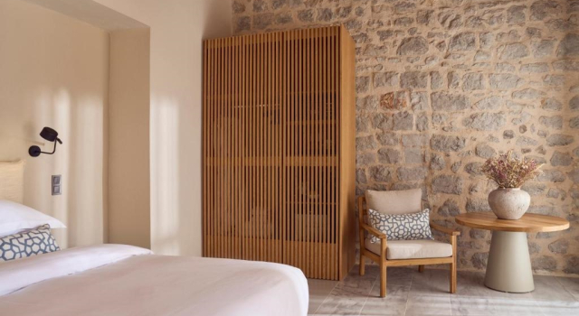 Двухместный люкс с собственным бассейном два смежных Beachfront Mandraki Beach Resort