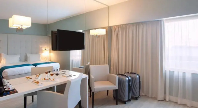 Семейный номер Design с видом на город Lutecia Smart Design Hotel