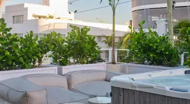 Четырёхместный Suite Hotel Greystone
