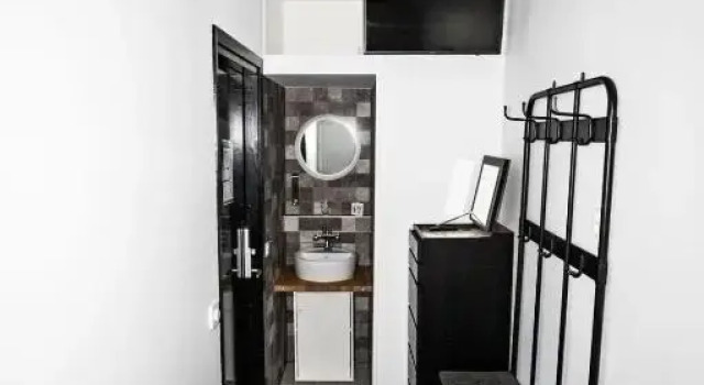 Одноместный номер Economy Eight Rooms