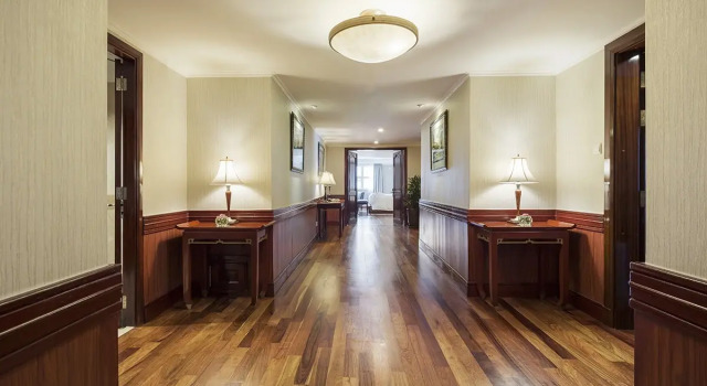 Четырёхместный люкс Presidential Rex Hotel