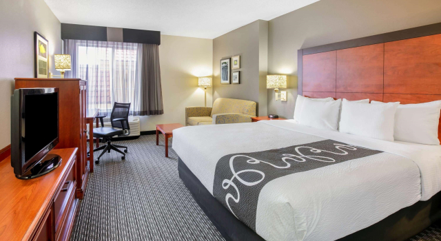 Двухместный номер Accessible La Quinta by Wyndham DFW Airport South / Irving