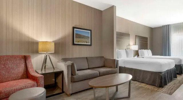 Четырёхместный люкс Best Western Plus LaCrescent - LaCrosse