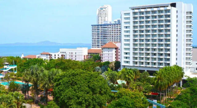 Pattaya Park Beach Resort
