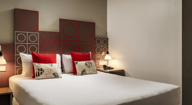 Семейный люкс Отель Ibis Styles Barcelona Centre