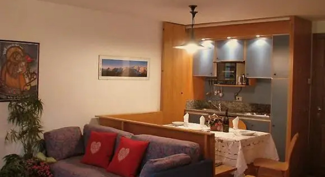 Piccolo Residence Bergamo, Забронировать Отель Бергамо Bergamo Province, рядом с Пьяцца Веччиа