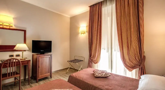 Трёхместный номер Hotel Villafranca