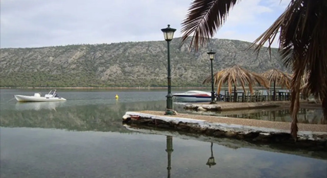 Mantas Bay, Rezervovat Apartmán Loutraki 