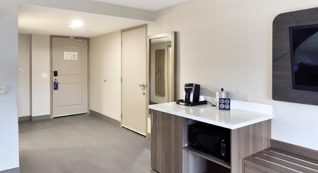 Двухместный номер Standard Access Holiday Inn Express Hotel & Suites Waterloo - St. Jacobs Area by IHG