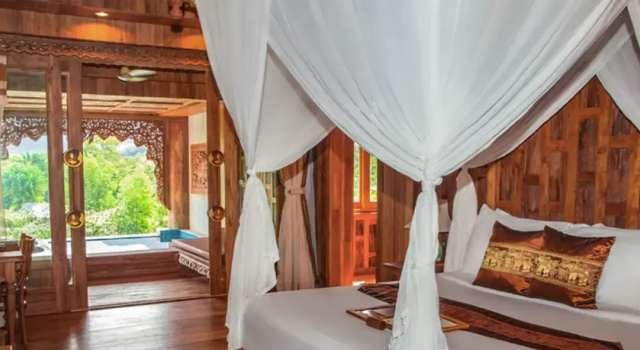 Четырёхместный Pool Suite семейный с видом на воду Santhiya Koh Chang Resort - Up to THB 3,000 Resort Credit per Night