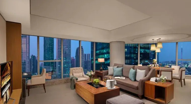Апартаменты Premier с 3 комнатами с видом на телебашню Гуанчжоу Ascott IFC Guangzhou