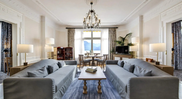 Двухместный люкс Bellevue c 1 комнатой с видом на озеро Fairmont Le Montreux Palace