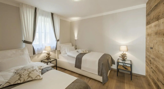 Люкс Large Hotelino Petit Chalet