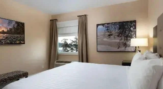Двухместный люкс с гидромассажной ванной Prestige Oceanfront Resort, WorldHotels Luxury