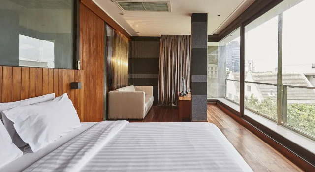 Двухместный люкс c 1 комнатой LUXX Langsuan Hotel - SHA Plus