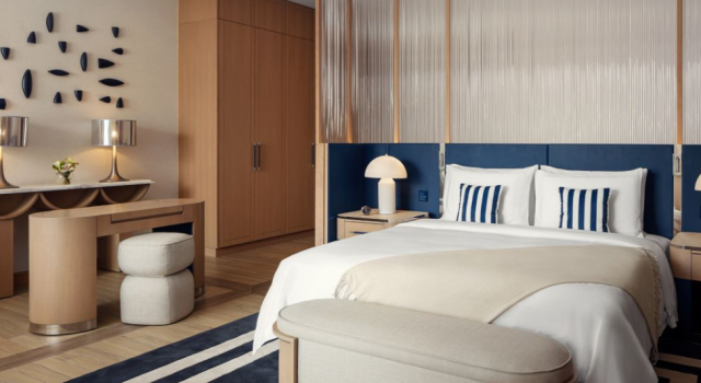 Двухместный люкс St. Regis с балконом и с видом на море The St. Regis Al Mouj Muscat Resort