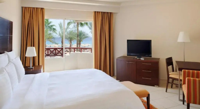 Двухместный люкс Executive с видом на море Naama Bay Promenade Beach Resort Managed By Accor
