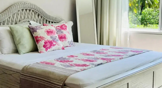 Fairytale Inn, Book Hotel Hotels in Thoddoo with Parking, Parking