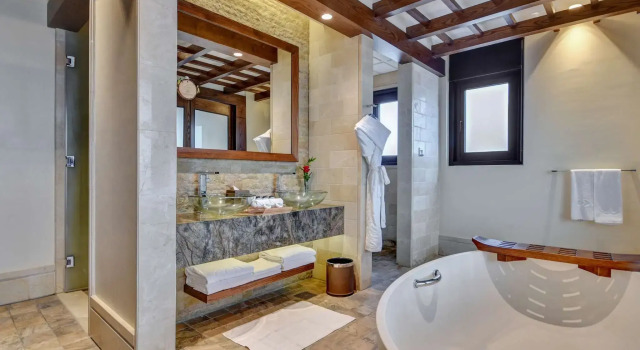 Семейные апартаменты с 2 комнатами с видом на море Sofitel The Palm Dubai Apartments
