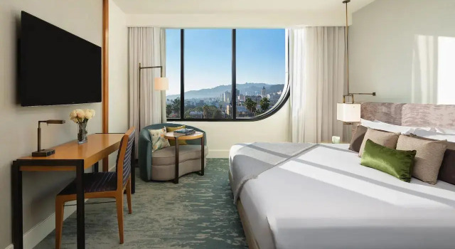 Номер Bronze Dream Hollywood, by Hyatt