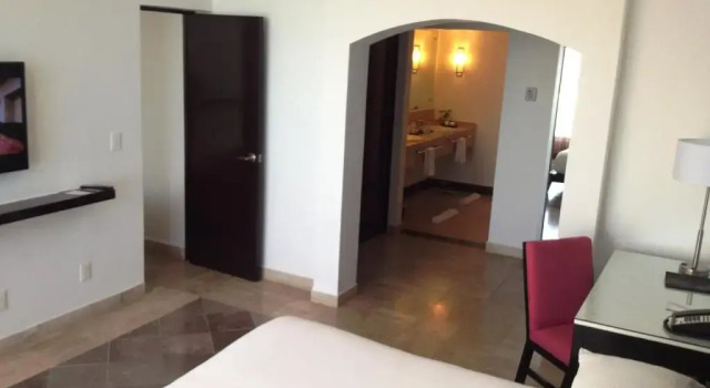 Двухместный люкс Presidential oceanfront Krystal Grand Cancun All Inclusive